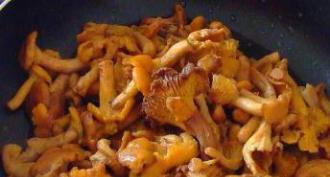 Chanterelles frites aux pommes de terre