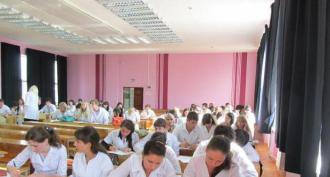 Université de médecine de Volgograd : facultés, frais de scolarité et avis