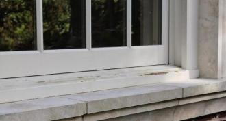 Appui de fenêtre en pierre artificielle : secrets professionnels et recommandations utiles Appui de fenêtre en pierre artificielle en ciment